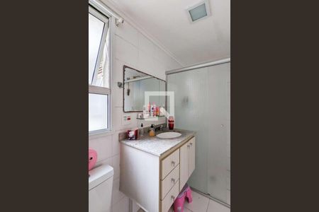 Apartamento à venda com 96m², 3 quartos e 2 vagas Apartamento à venda com 96m², 3 quartos e 2 vagasBanheiro da suíte