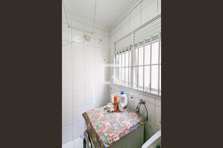 Apartamento à venda com 96m², 3 quartos e 2 vagas Apartamento à venda com 96m², 3 quartos e 2 vagasÁrea de serviço
