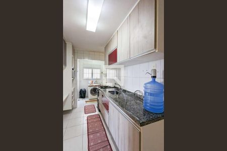 Apartamento à venda com 96m², 3 quartos e 2 vagas Apartamento à venda com 96m², 3 quartos e 2 vagasCozinha