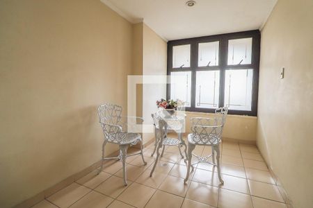 Apartamento à venda com 90m², 3 quartos e 2 vagas Apartamento à venda com 90m², 3 quartos e 2 vagasSala de convivência