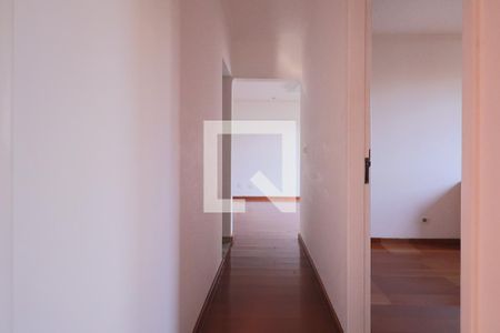 Apartamento à venda com 90m², 3 quartos e 2 vagas Apartamento à venda com 90m², 3 quartos e 2 vagasCorredor