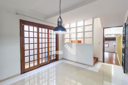 Sala de Jantar de casa para alugar com 3 quartos, 218m² em Jardim Ester Yolanda, São Paulo