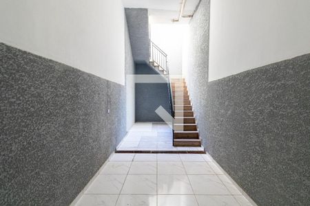 Porão de casa à venda com 3 quartos, 140m² em Vila Marieta, São Paulo