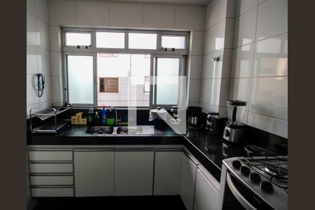 Apartamento à venda com 145m², 4 quartos e 3 vagasCozinha