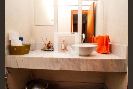 Apartamento à venda com 145m², 4 quartos e 3 vagasLavabo