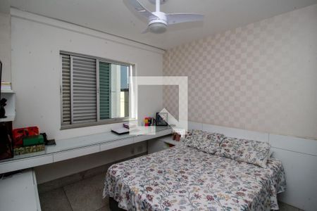 Apartamento à venda com 145m², 4 quartos e 3 vagasQuarto 3