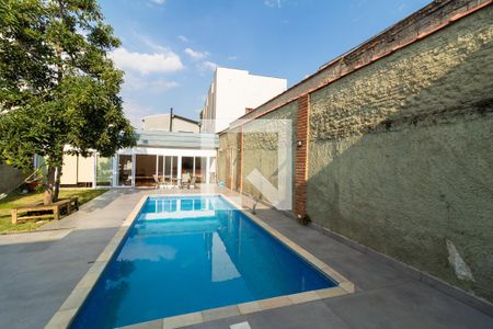 Casa à venda com 500m², 3 quartos e 5 vagasÁrea comum - Piscina