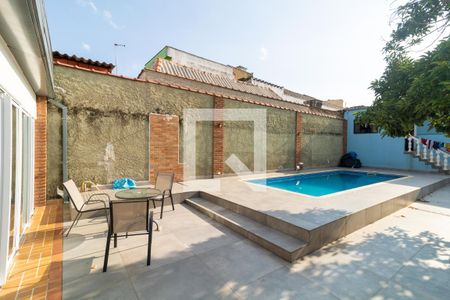 Casa à venda com 500m², 3 quartos e 5 vagasÁrea comum - Piscina