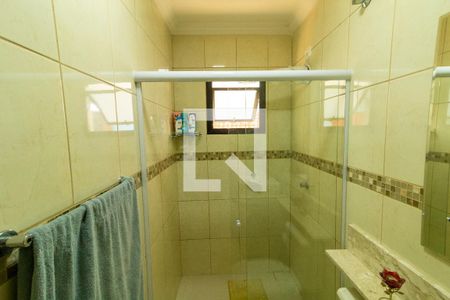 Casa à venda com 500m², 3 quartos e 5 vagasBanheiro da Suíte