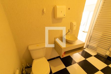 Casa à venda com 500m², 3 quartos e 5 vagasBanheiro de serviço