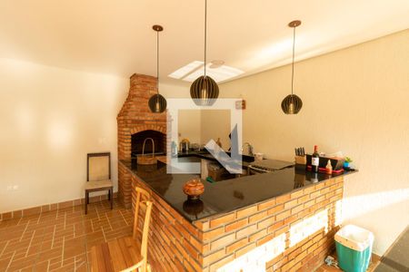 Casa à venda com 500m², 3 quartos e 5 vagasChurrasqueira