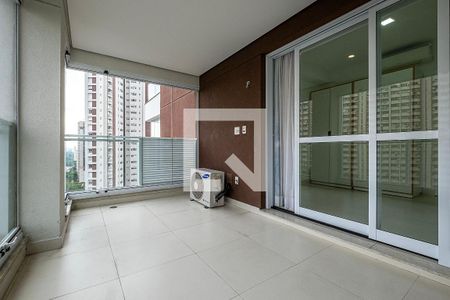Apartamento à venda com 56m², 1 quarto e 1 vaga Apartamento à venda com 56m², 1 quarto e 1 vagaVaranda