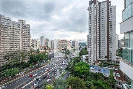 Apartamento à venda com 56m², 1 quarto e 1 vaga Apartamento à venda com 56m², 1 quarto e 1 vagaVaranda - VIsta