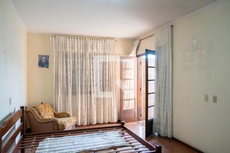 Casa à venda com 985m², 4 quartos e 6 vagasQuarto 3 suite