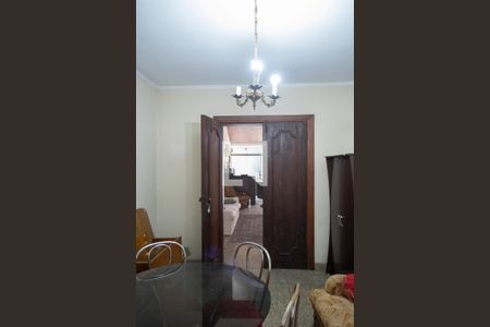 Casa à venda com 985m², 4 quartos e 6 vagasSala 2