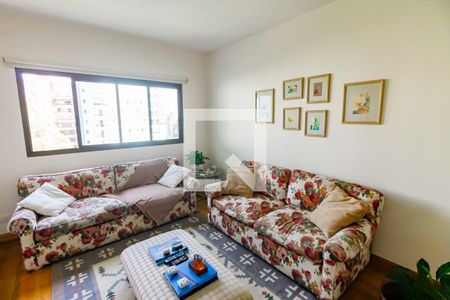Sala de TV de apartamento à venda com 3 quartos, 250m² em Vila Suzana, São Paulo
