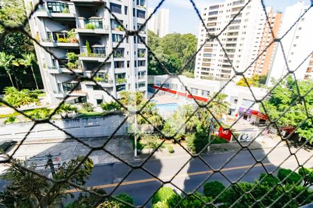 Apartamento à venda com 250m², 3 quartos e 4 vagas Apartamento à venda com 250m², 3 quartos e 4 vagasVista da Varanda