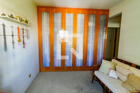 Apartamento à venda com 250m², 3 quartos e 4 vagas Apartamento à venda com 250m², 3 quartos e 4 vagasSuíte 2 - Armários