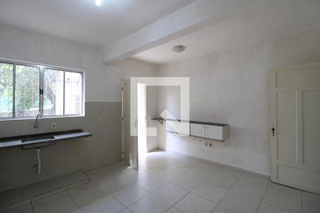 Casa à venda com 85m², 2 quartos e sem vagaCozinha 