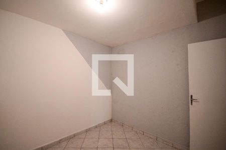 Quarto 2 de casa à venda com 3 quartos, 70m² em Vila Santo Estefano, São Paulo