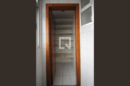 Apartamento à venda com 90m², 3 quartos e 1 vagaBanheiro de serviço 