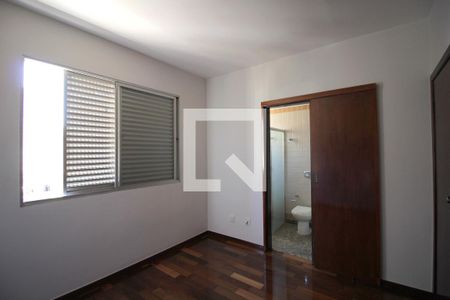 Suite de apartamento à venda com 3 quartos, 90m² em Funcionários, Belo Horizonte