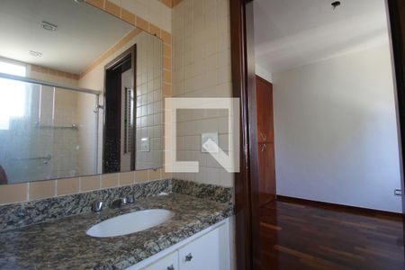 Apartamento à venda com 90m², 3 quartos e 1 vagaBanheiro da Suíte