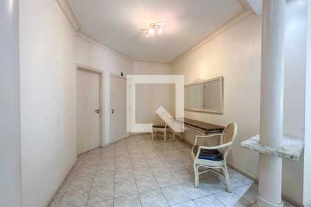 Hall entrada  de apartamento para alugar com 5 quartos, 290m² em Barra Funda, Guarujá