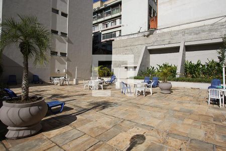 Apartamento para alugar com 48m², 1 quarto e 1 vagaPiscina