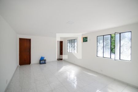 Sala/Quarto de kitnet/studio à venda com 1 quarto, 35m² em Benfica, Rio de Janeiro