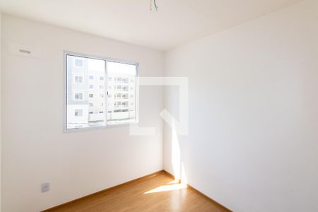 Quarto 1 de apartamento para alugar com 2 quartos, 42m² em Campo Grande, Rio de Janeiro