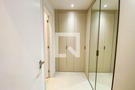 Apartamento para alugar com 76m², 2 quartos e 1 vaga Apartamento para alugar com 76m², 2 quartos e 1 vagaQuarto Suíte