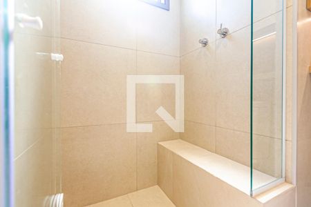 Apartamento para alugar com 68m², 2 quartos e 1 vaga Apartamento para alugar com 68m², 2 quartos e 1 vagaBanheiro do Quarto 2