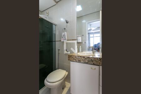 Apartamento à venda com 110m², 4 quartos e 2 vagasBanheiro da Suíte