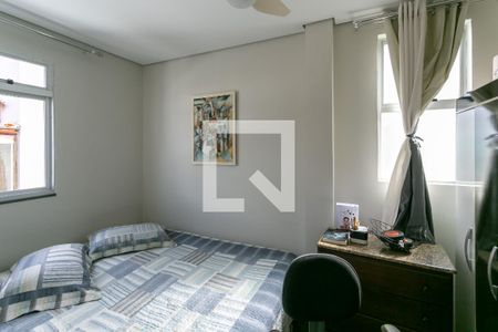 Apartamento à venda com 110m², 4 quartos e 2 vagasQuarto 4