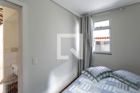 Apartamento à venda com 110m², 4 quartos e 2 vagasQuarto 4