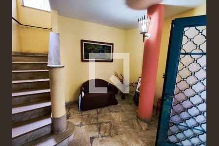 Casa à venda com 300m², 4 quartos e 4 vagasHall de entrada