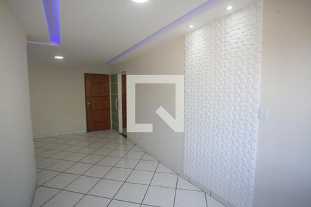 Sala de apartamento à venda com 2 quartos, 60m² em Taquara, Rio de Janeiro