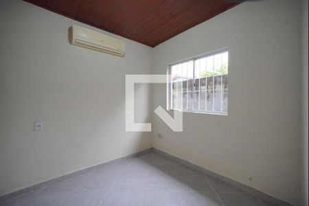 Quarto 2 de casa para alugar com 2 quartos, 60m² em São João do Rio Vermelho, Florianópolis
