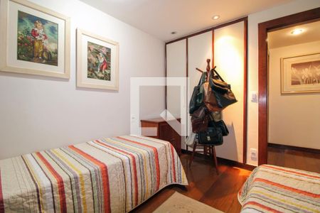 Quarto 2 de apartamento à venda com 4 quartos, 260m² em Gutierrez, Belo Horizonte