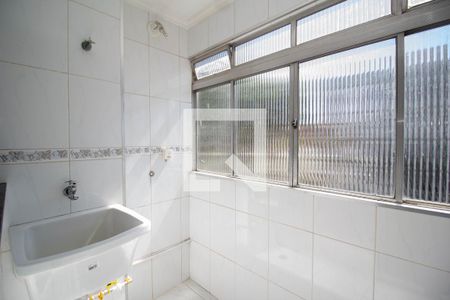 Apartamento à venda com 55m², 2 quartos e 1 vaga Apartamento à venda com 55m², 2 quartos e 1 vagaÁrea de Serviço