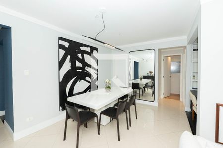 Apartamento à venda com 105m², 2 quartos e 1 vagaSala