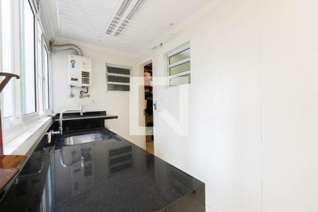 Apartamento à venda com 105m², 2 quartos e 1 vagaÁrea de Serviço