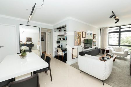 Apartamento à venda com 105m², 2 quartos e 1 vagaSala