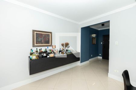 Apartamento à venda com 105m², 2 quartos e 1 vagaSala