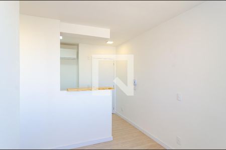 Sala de apartamento para alugar com 2 quartos, 36m² em Vila Mira, São Paulo