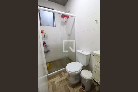 Apartamento à venda com 58m², 2 quartos e 1 vaga Apartamento à venda com 58m², 2 quartos e 1 vagaBanheiro