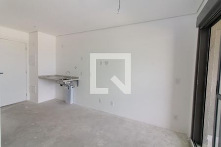 Cozinha/Quarto  de kitnet/studio à venda com 1 quarto, 29m² em Butantã, São Paulo