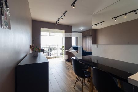 Sala de apartamento para alugar com 2 quartos, 61m² em Parque Fongaro, São Paulo