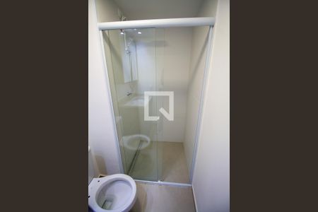 Studio para alugar com 30m², 1 quarto e sem vaga Studio para alugar com 30m², 1 quarto e sem vagaBanheiro da Suíte